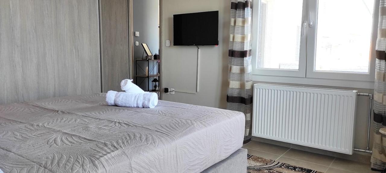 Spiros - Full Renovated House 2022 Apartment Marmaron  Bagian luar foto